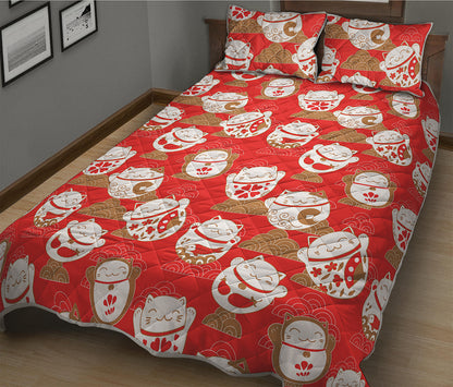 Japanese Lucky Cat Pattern Print Quilt Bed Set