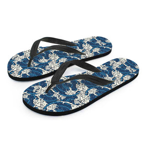 Japanese Ocean Wave Pattern Print Flip Flops