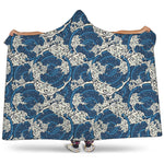 Japanese Ocean Wave Pattern Print Hooded Blanket