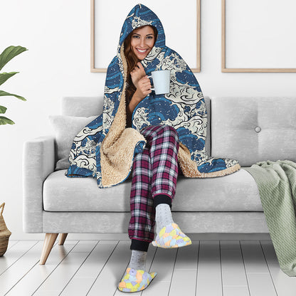 Japanese Ocean Wave Pattern Print Hooded Blanket
