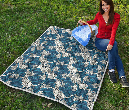 Japanese Ocean Wave Pattern Print Quilt