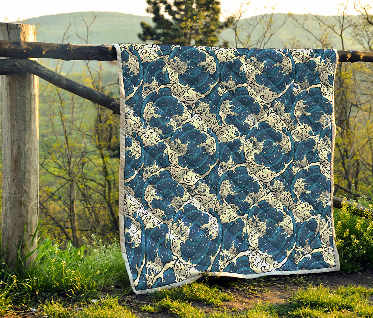 Japanese Ocean Wave Pattern Print Quilt