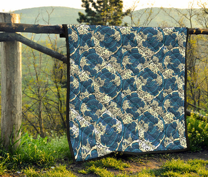 Japanese Ocean Wave Pattern Print Quilt