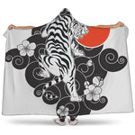 Japanese White Tiger Tattoo Print Hooded Blanket