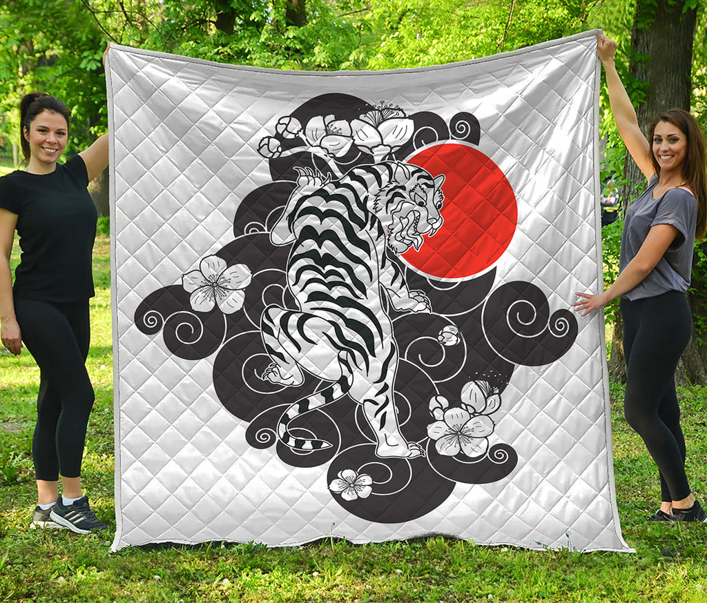 Japanese White Tiger Tattoo Print Quilt