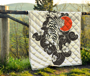 Japanese White Tiger Tattoo Print Quilt