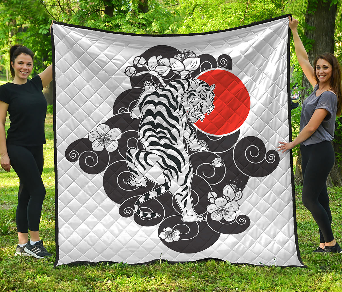 Japanese White Tiger Tattoo Print Quilt