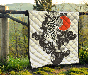 Japanese White Tiger Tattoo Print Quilt