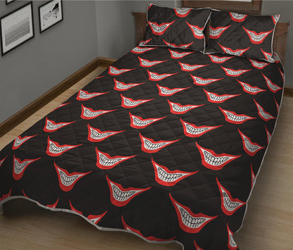 Joker Smile Pattern Print Quilt Bed Set