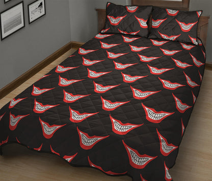 Joker Smile Pattern Print Quilt Bed Set