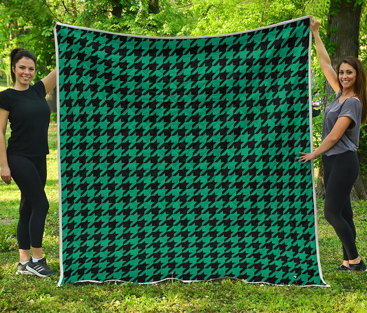 Jungle Green And Black Houndstooth Print Quilt