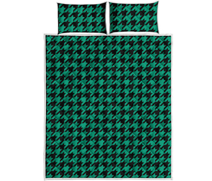 Jungle Green And Black Houndstooth Print Quilt Bed Set