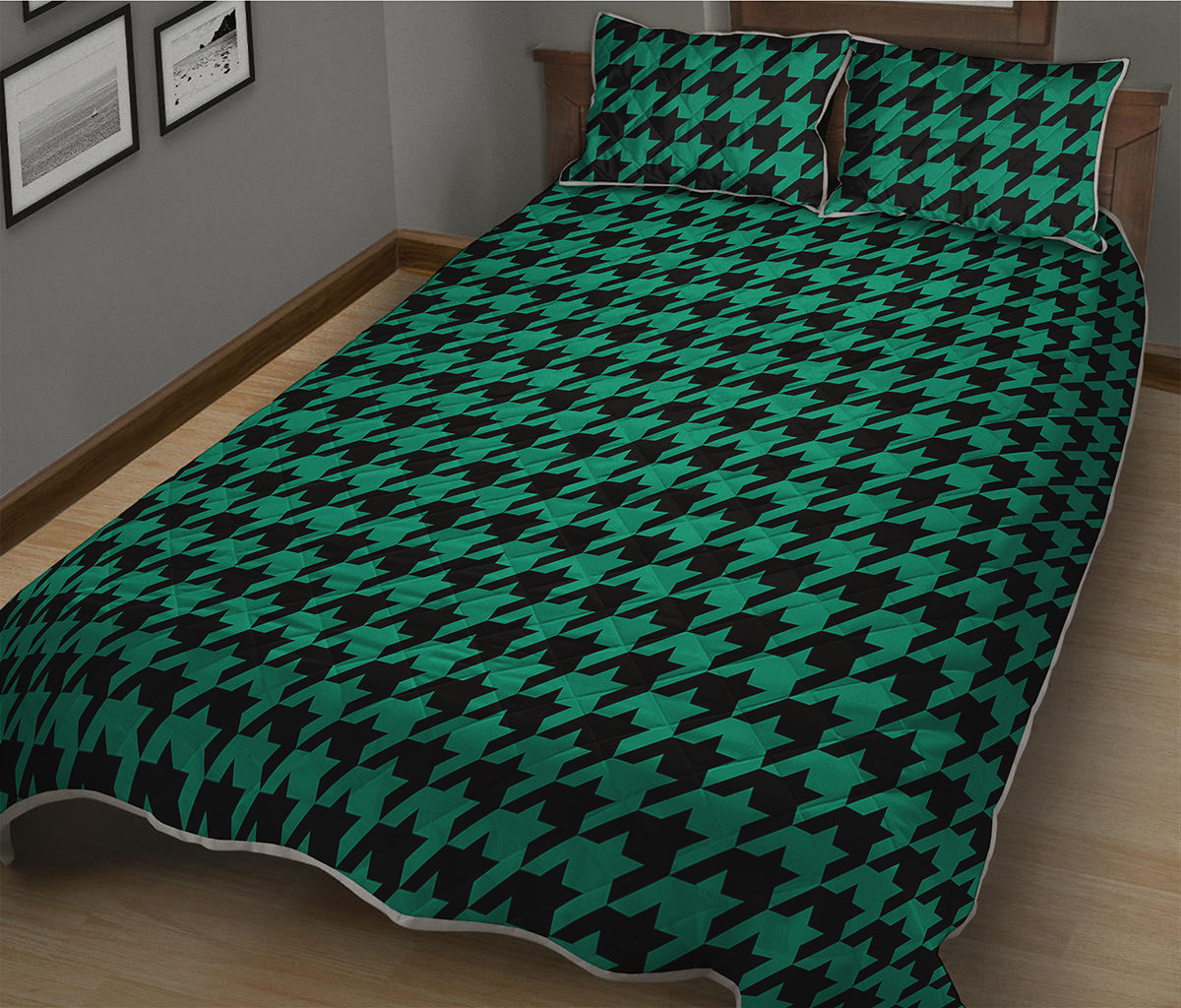 Jungle Green And Black Houndstooth Print Quilt Bed Set