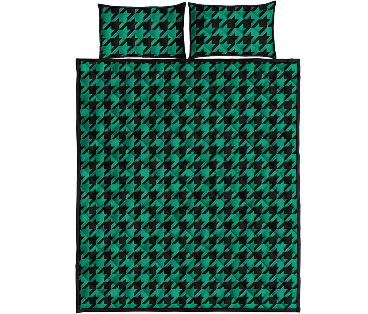 Jungle Green And Black Houndstooth Print Quilt Bed Set