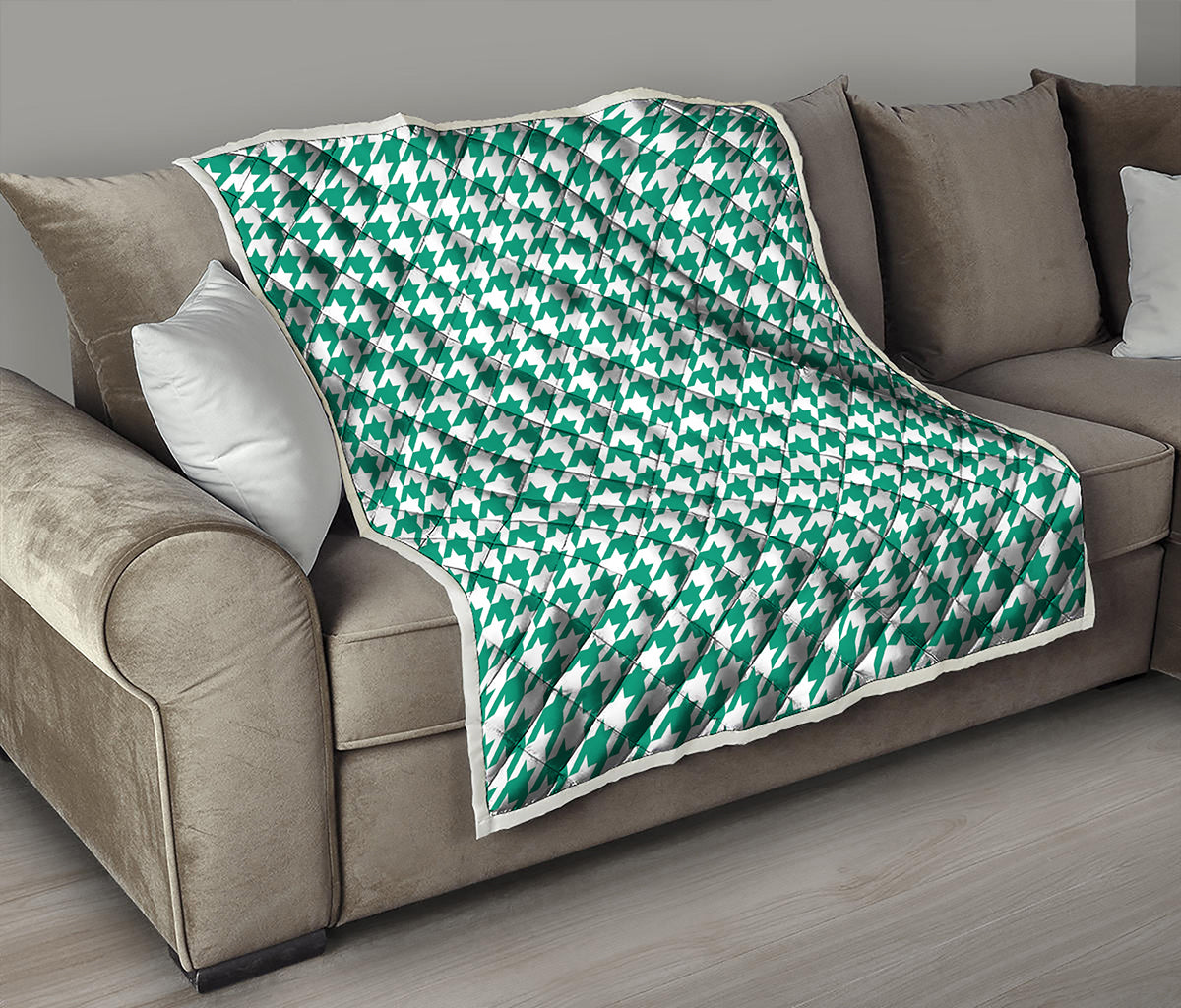 Jungle Green And White Houndstooth Print Quilt