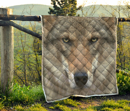 Jungle Wolf Print Quilt