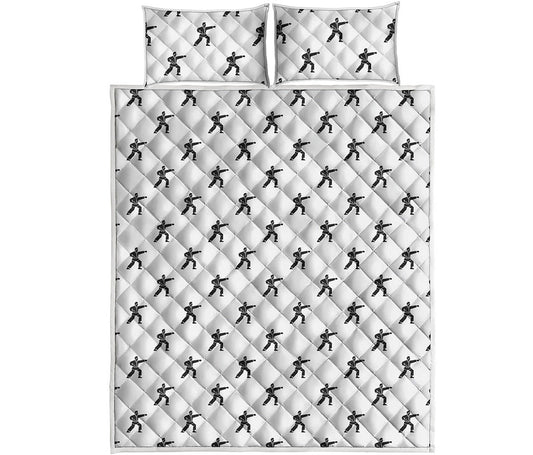Karate Fighter Pattern Print Quilt Bed Set