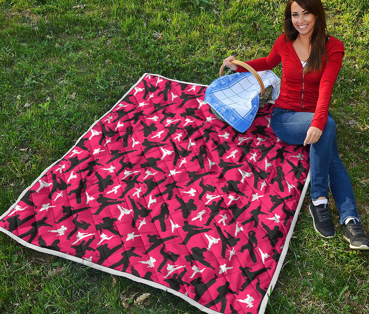 Karate Pattern Print Quilt