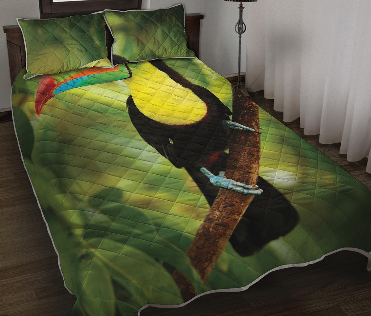 Keel-Billed Toucan Print Quilt Bed Set