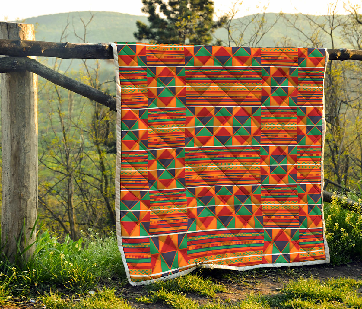 Kente Pattern Print Quilt