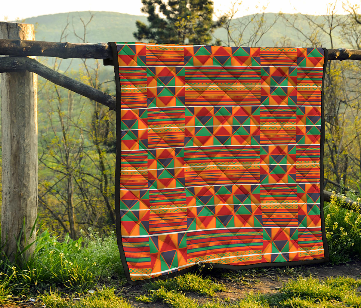 Kente Pattern Print Quilt