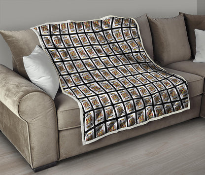 King Of Clubs Playing Card Pattern Print Quilt