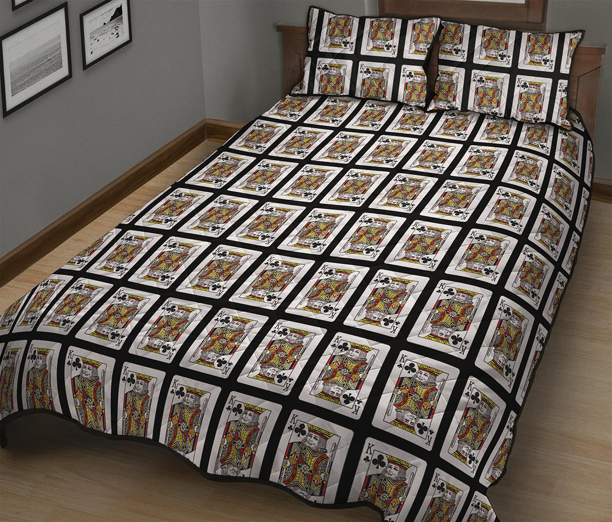 King Of Clubs Playing Card Pattern Print Quilt Bed Set