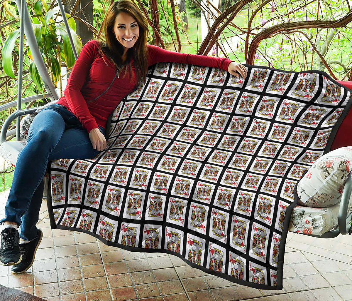 King Of Hearts Playing Card Pattern Print Quilt