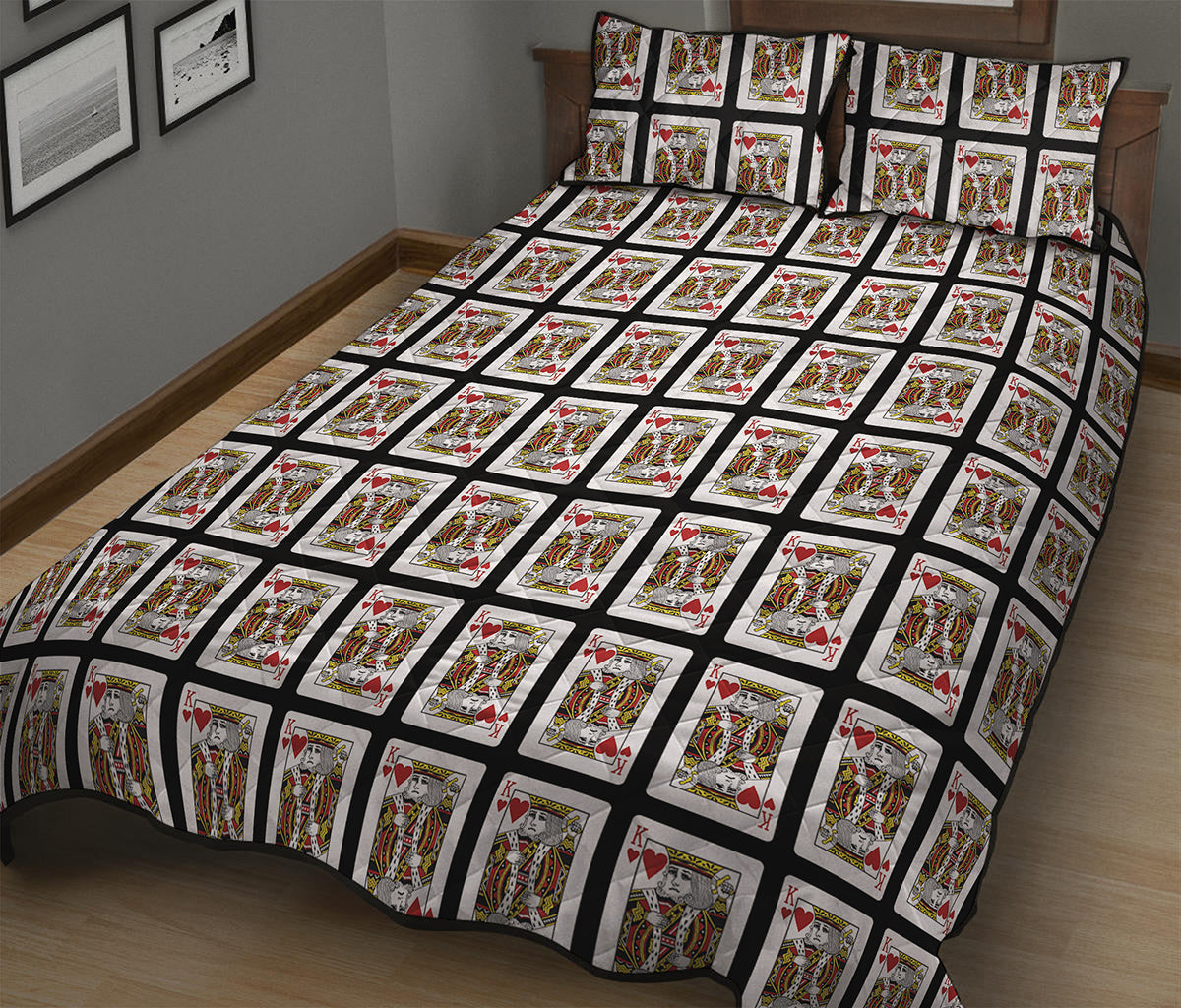 King Of Hearts Playing Card Pattern Print Quilt Bed Set