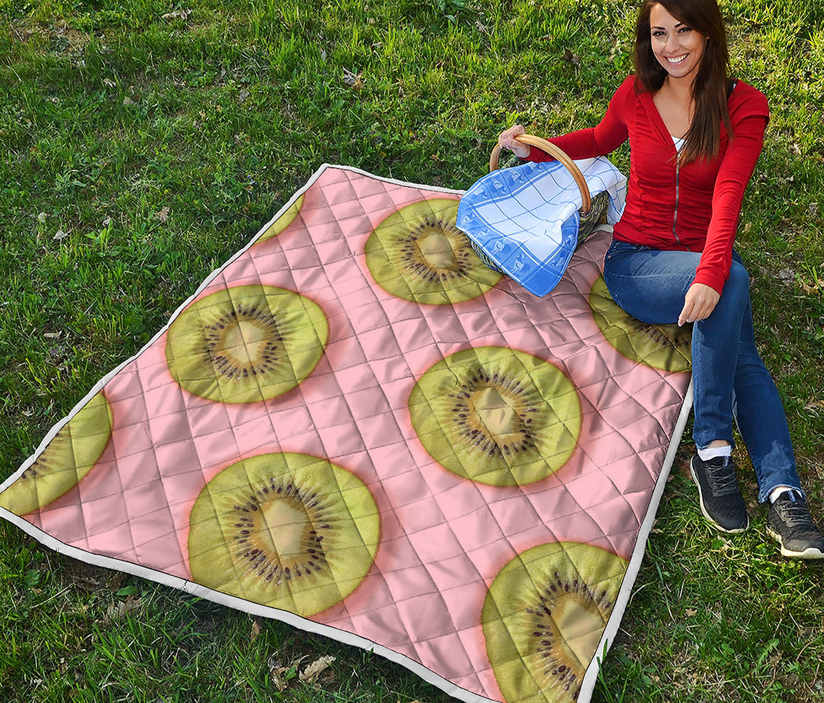 Kiwi Slices Pattern Print Quilt