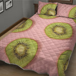 Kiwi Slices Pattern Print Quilt Bed Set