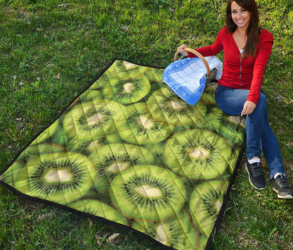 Kiwi Slices Print Quilt