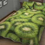 Kiwi Slices Print Quilt Bed Set