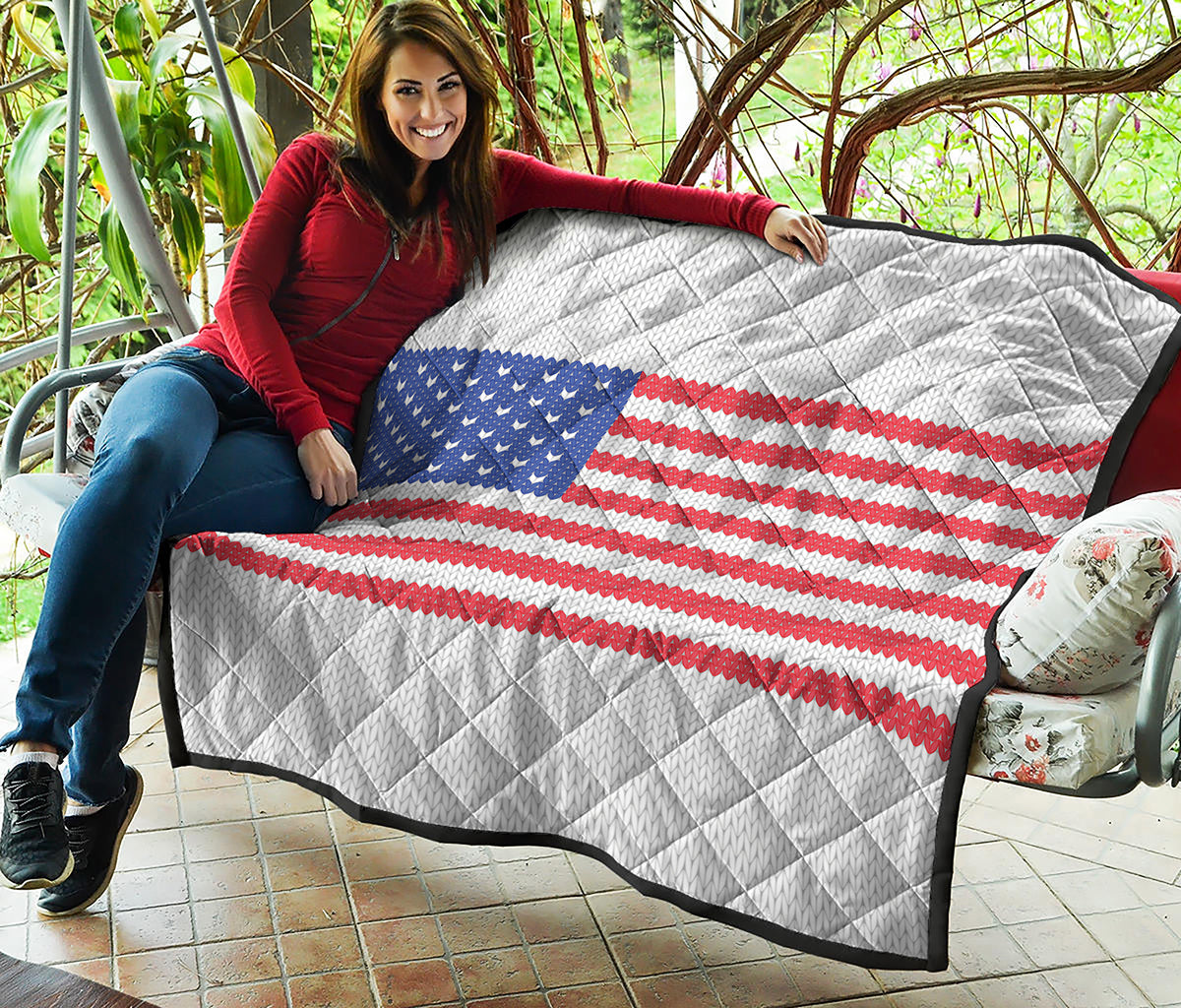 Knitted American Flag Print Quilt