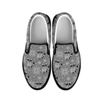 Knitted Raccoon Pattern Print Black Slip On Shoes