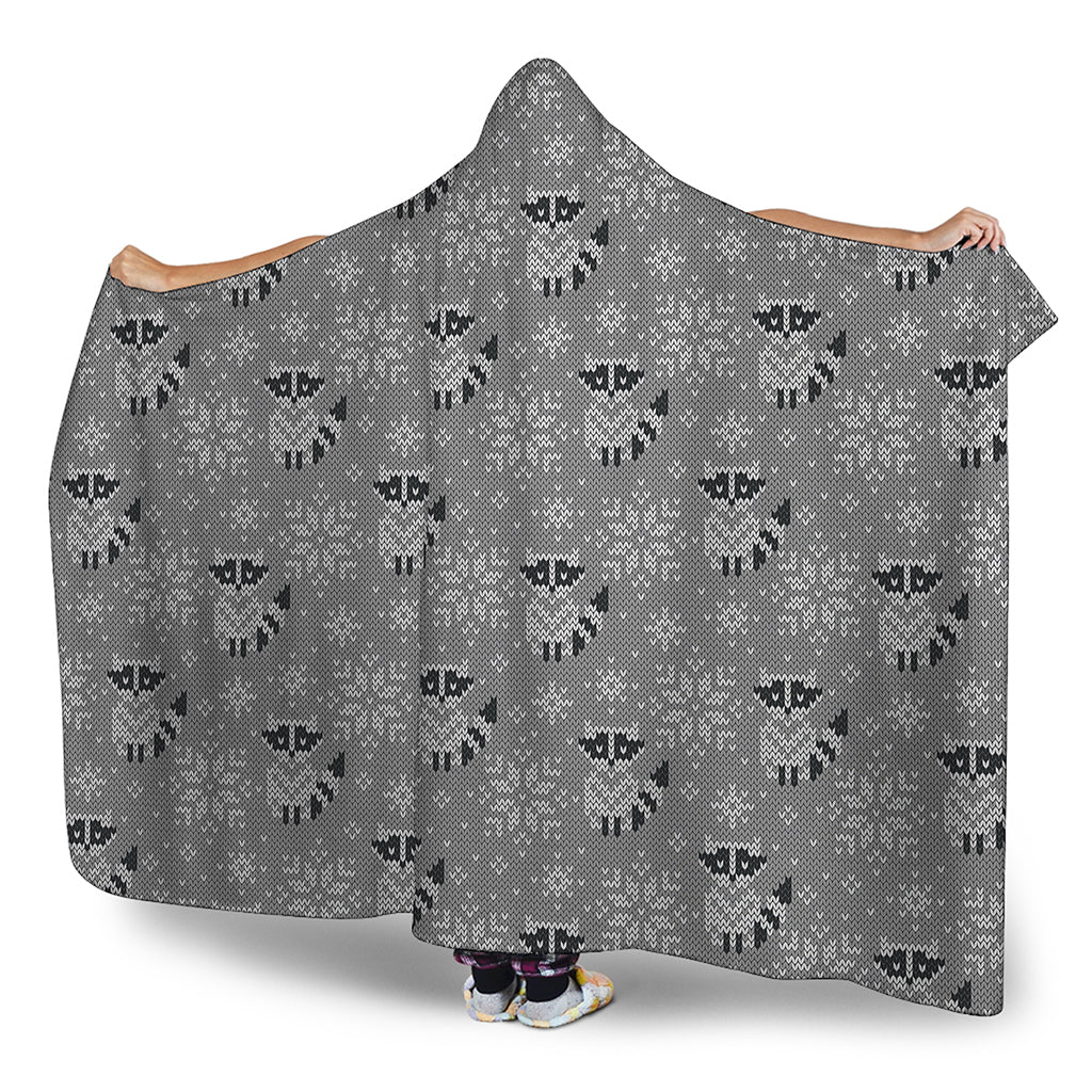 Knitted Raccoon Pattern Print Hooded Blanket