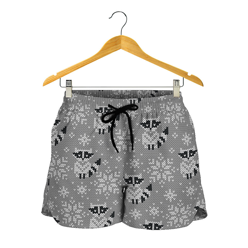 Knitted Raccoon Pattern Print Women's Shorts