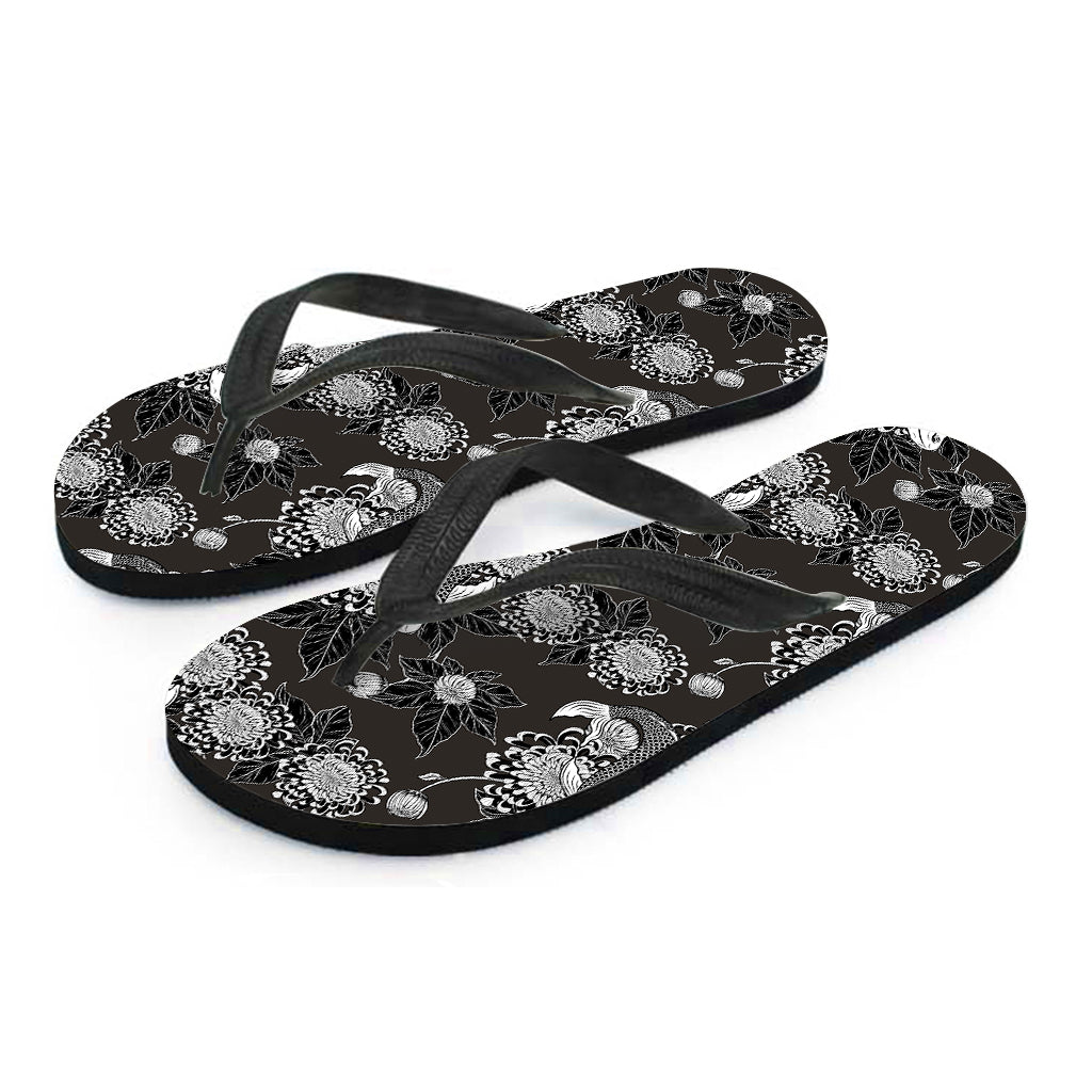 Koi Carp And Chrysanthemum Pattern Print Flip Flops