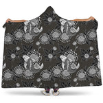 Koi Carp And Chrysanthemum Pattern Print Hooded Blanket