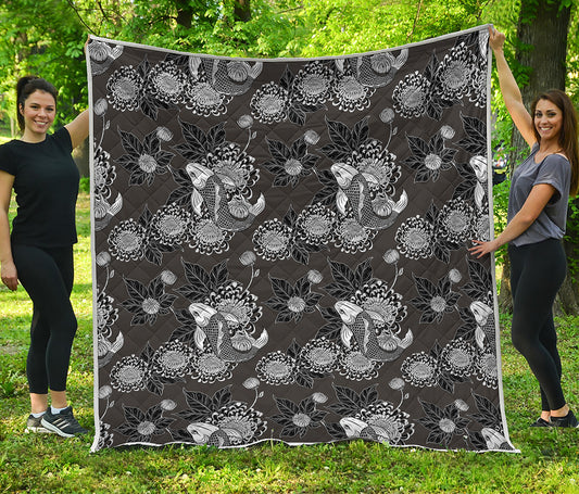 Koi Carp And Chrysanthemum Pattern Print Quilt