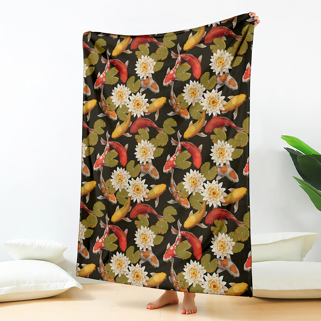 Koi Carp And Lotus Pattern Print Blanket