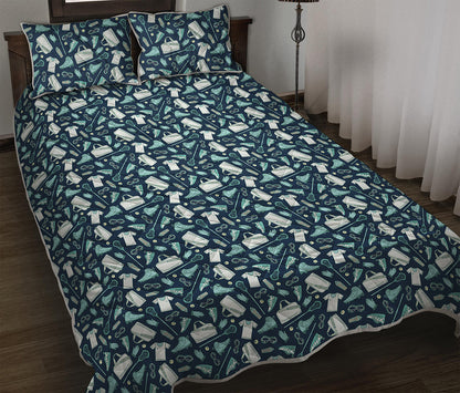Lacrosse Equipment Pattern Print Quilt Bed Set