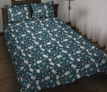 Lacrosse Equipment Pattern Print Quilt Bed Set
