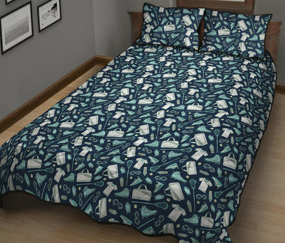 Lacrosse Equipment Pattern Print Quilt Bed Set
