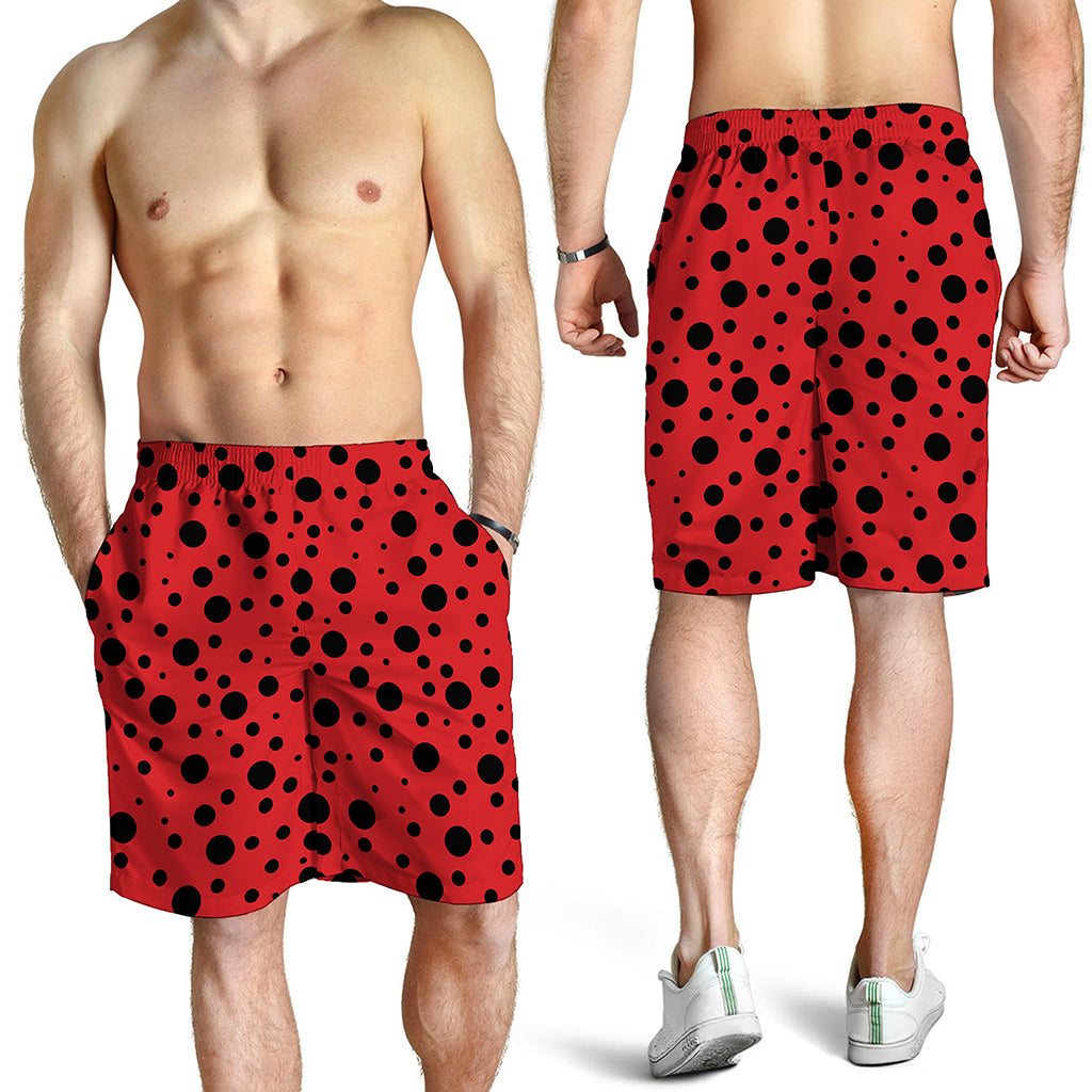 Ladybug Spots Pattern Print Men's Shorts