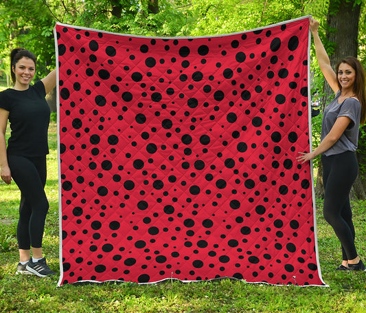 Ladybug Spots Pattern Print Quilt