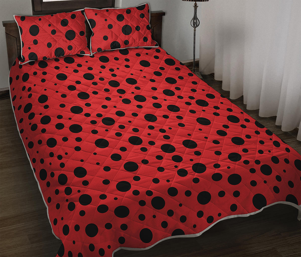Ladybug Spots Pattern Print Quilt Bed Set
