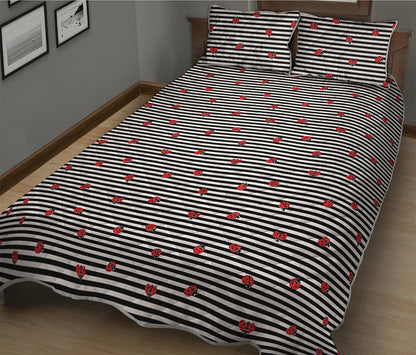 Ladybug Striped Pattern Print Quilt Bed Set