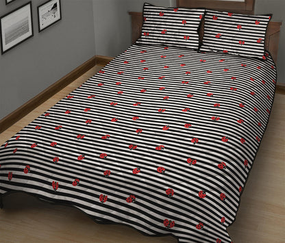 Ladybug Striped Pattern Print Quilt Bed Set