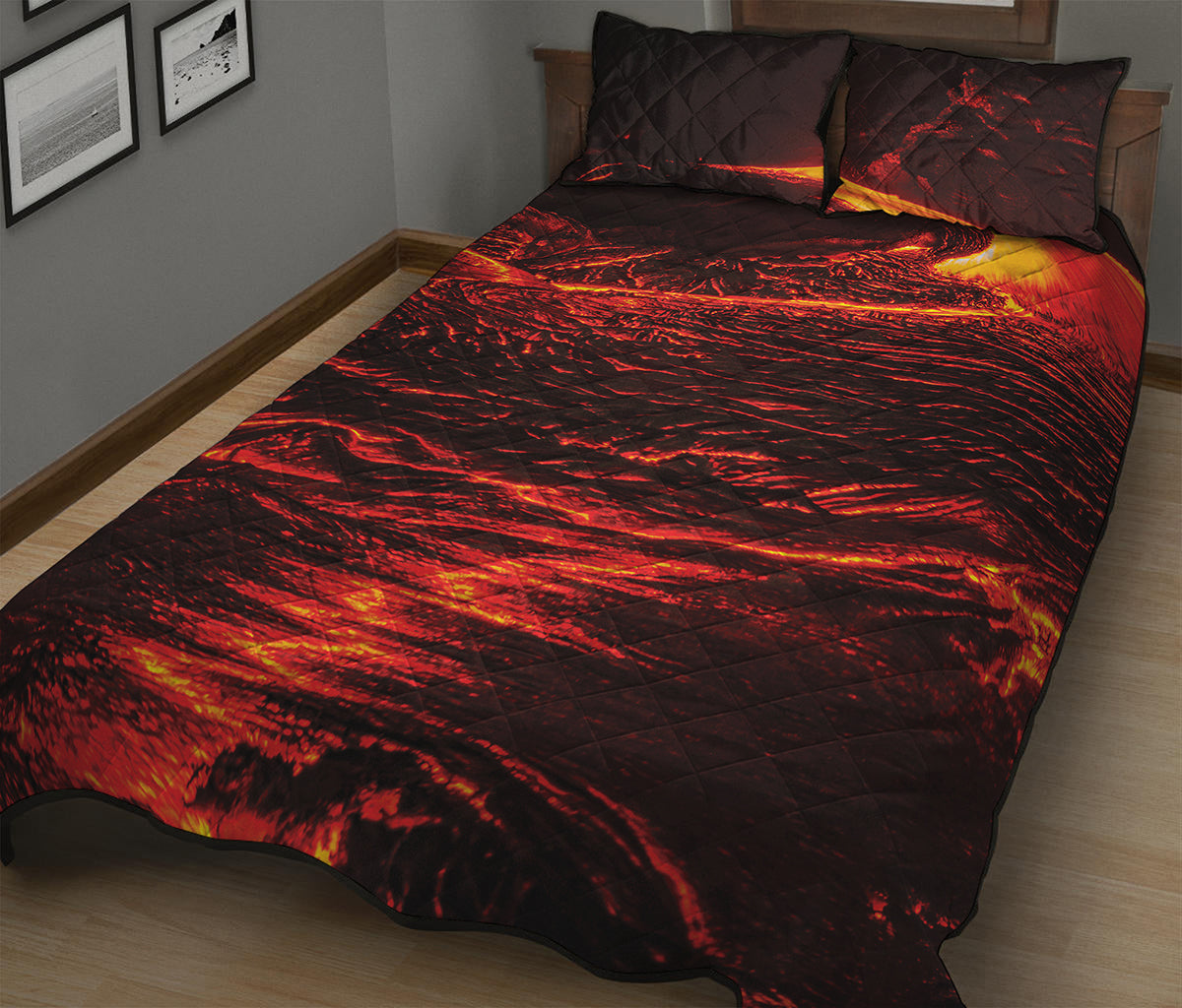 Lava Flow Print Quilt Bed Set